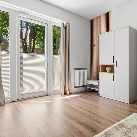 Lejlighed Spacious Near Station *